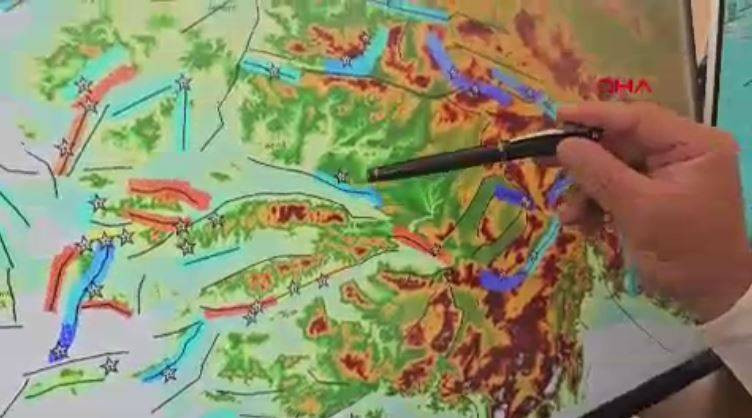 Deprem profesörü en yakın ve yüksek riskli bölgeyi açıkladı: Bölgede kırılmamış varlar var - Resim: 4
